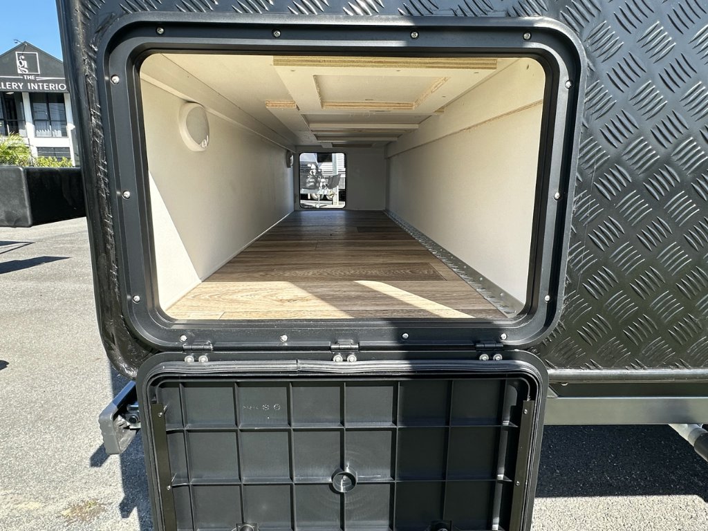 NEW 2026 SUPREME EXECUTIVE CARAVAN 2 AXLE