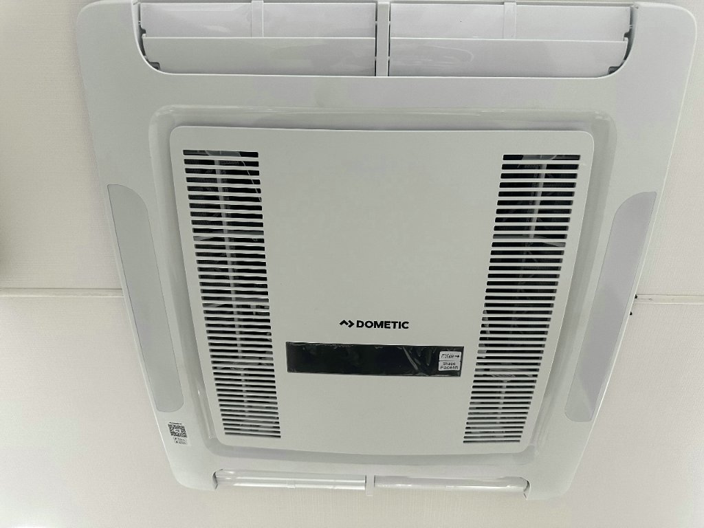 NEW 2026 SUPREME EXECUTIVE CARAVAN 2 AXLE