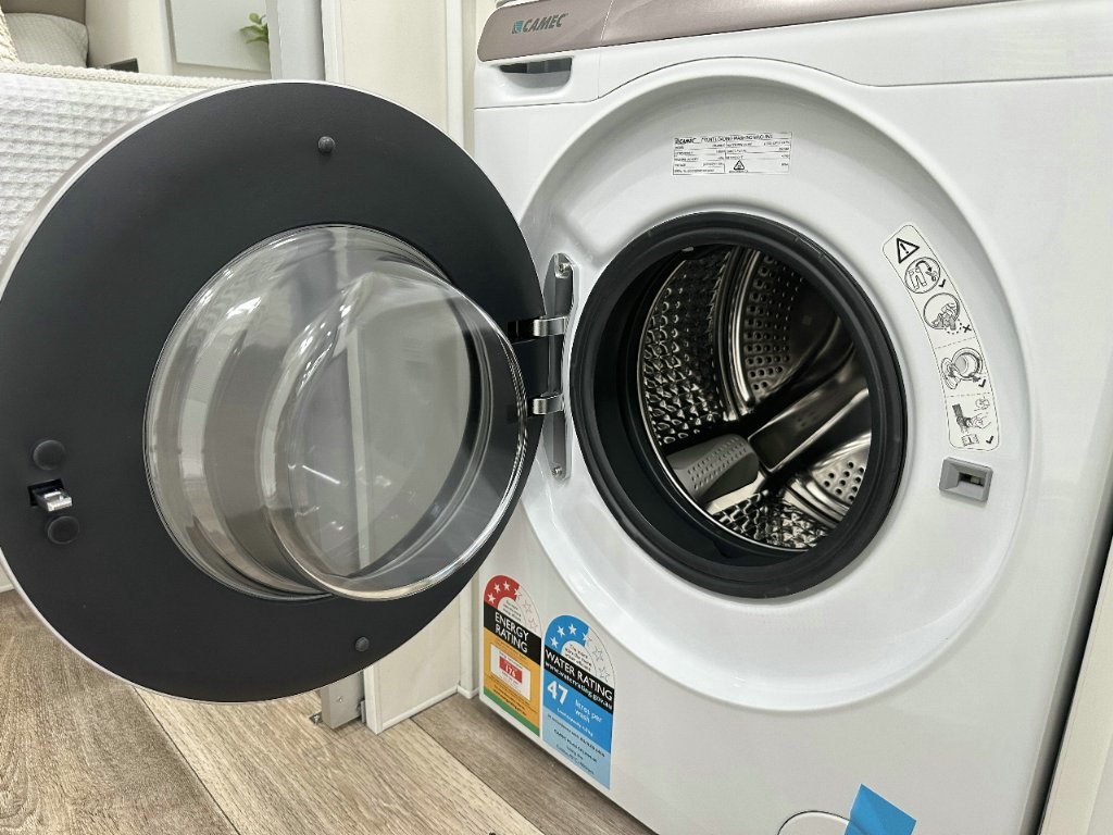 NEW 2026 SUPREME EXECUTIVE CARAVAN 2 AXLE