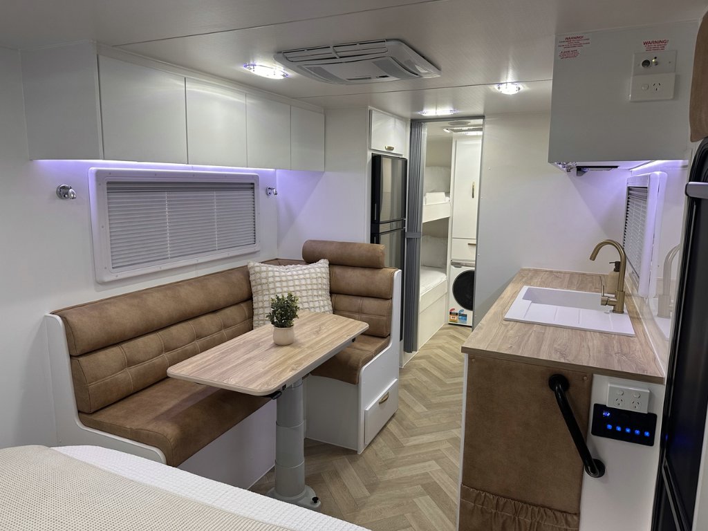 NEW 2026 LEADER CARAVANS GOLD LE CARAVAN 2 AXLE