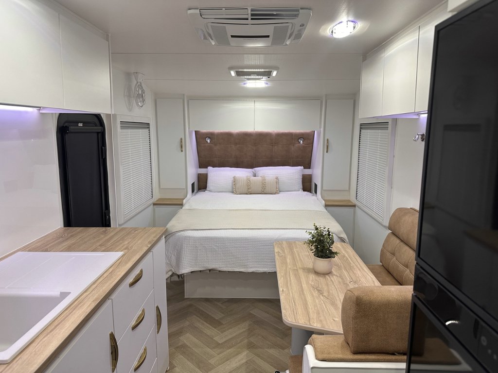 NEW 2026 LEADER CARAVANS GOLD LE CARAVAN 2 AXLE