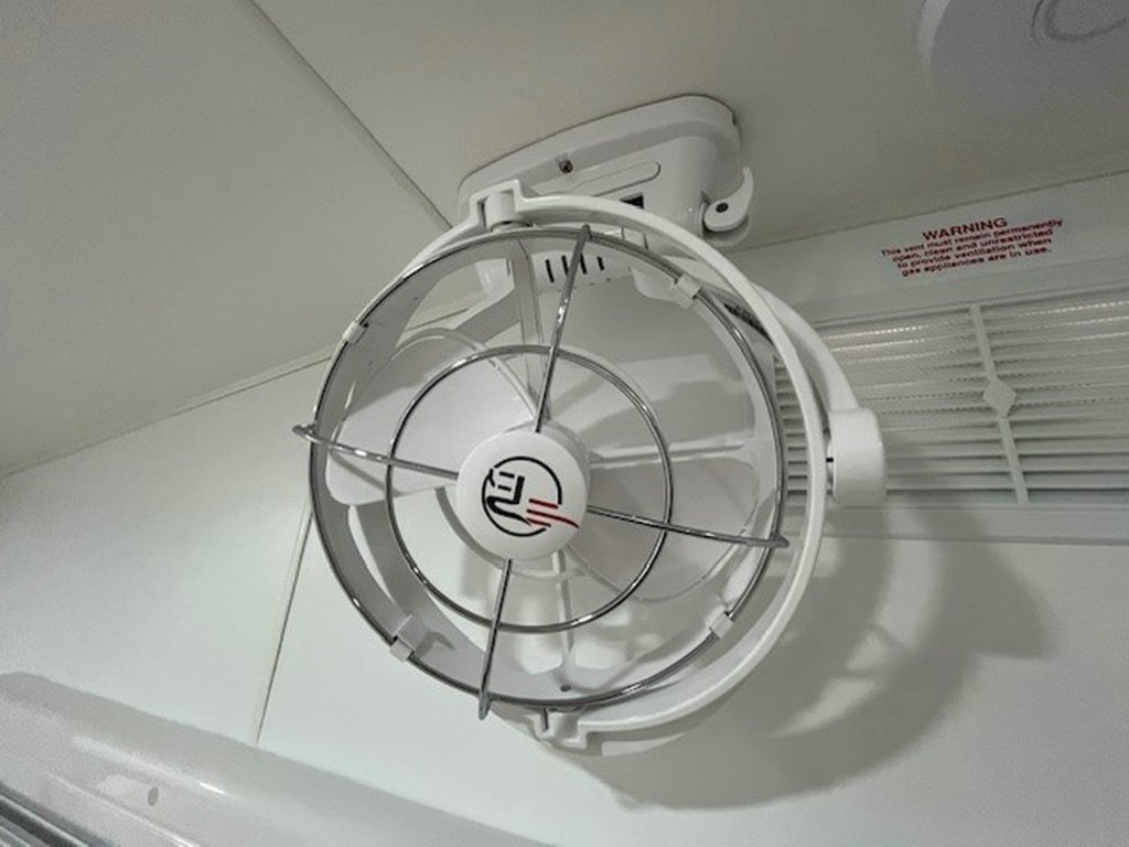 NEW 2026 SUPREME EXECUTIVE CARAVAN 2 AXLE