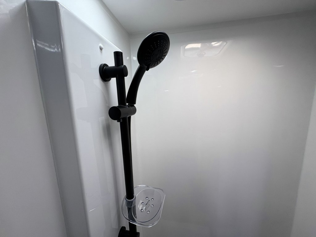 NEW 2026 LEADER CARAVANS GOLD LE CARAVAN 2 AXLE