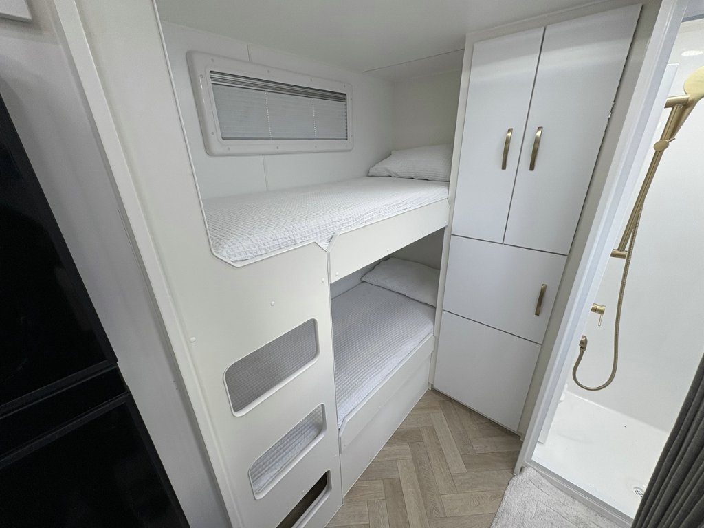 NEW 2026 LEADER CARAVANS GOLD LE CARAVAN 1 AXLE