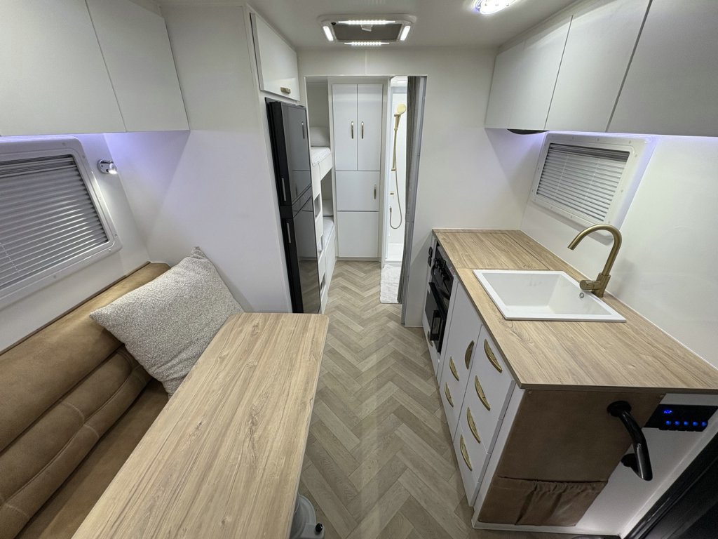 NEW 2026 LEADER CARAVANS GOLD LE CARAVAN 1 AXLE
