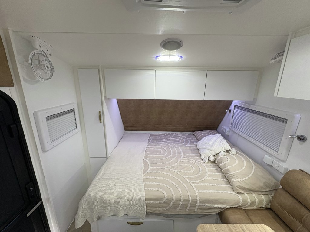 NEW 2026 LEADER CARAVANS GOLD LE CARAVAN 1 AXLE