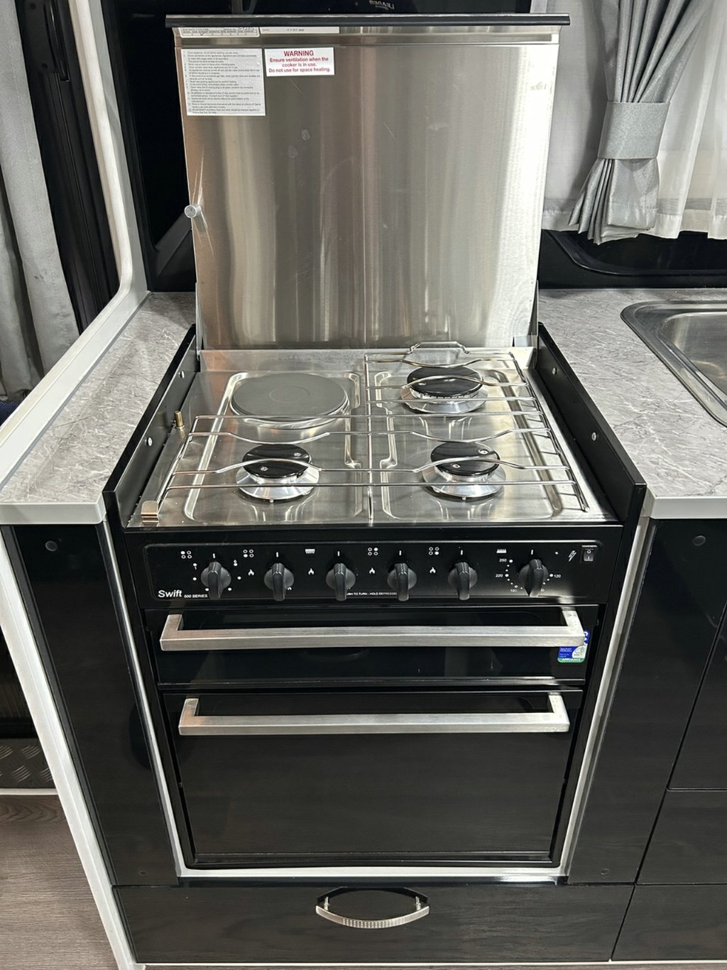 USED 2018 SUPREME TERRITORY CARAVAN 2 AXLE