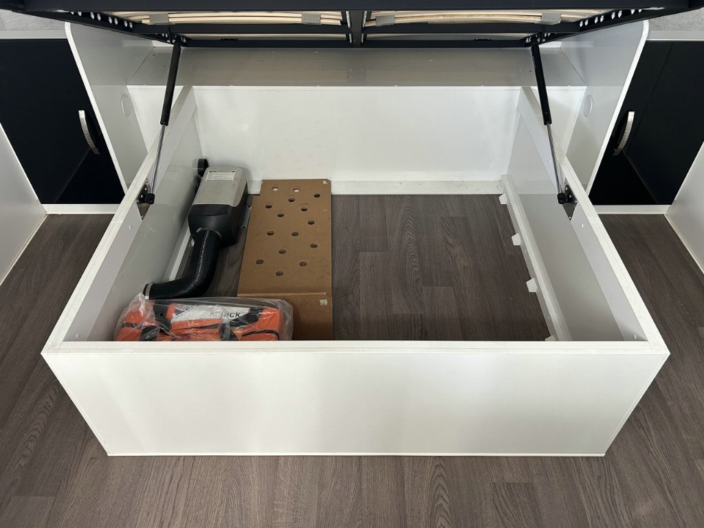 USED 2018 SUPREME TERRITORY CARAVAN 2 AXLE