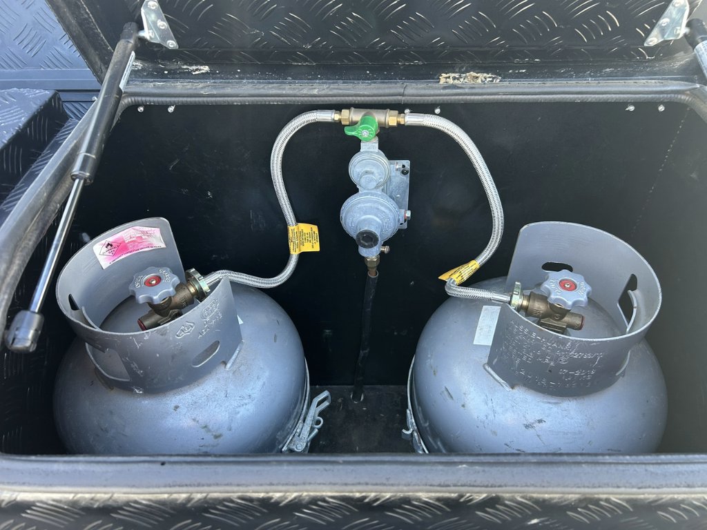 USED 2018 SUPREME TERRITORY CARAVAN 2 AXLE