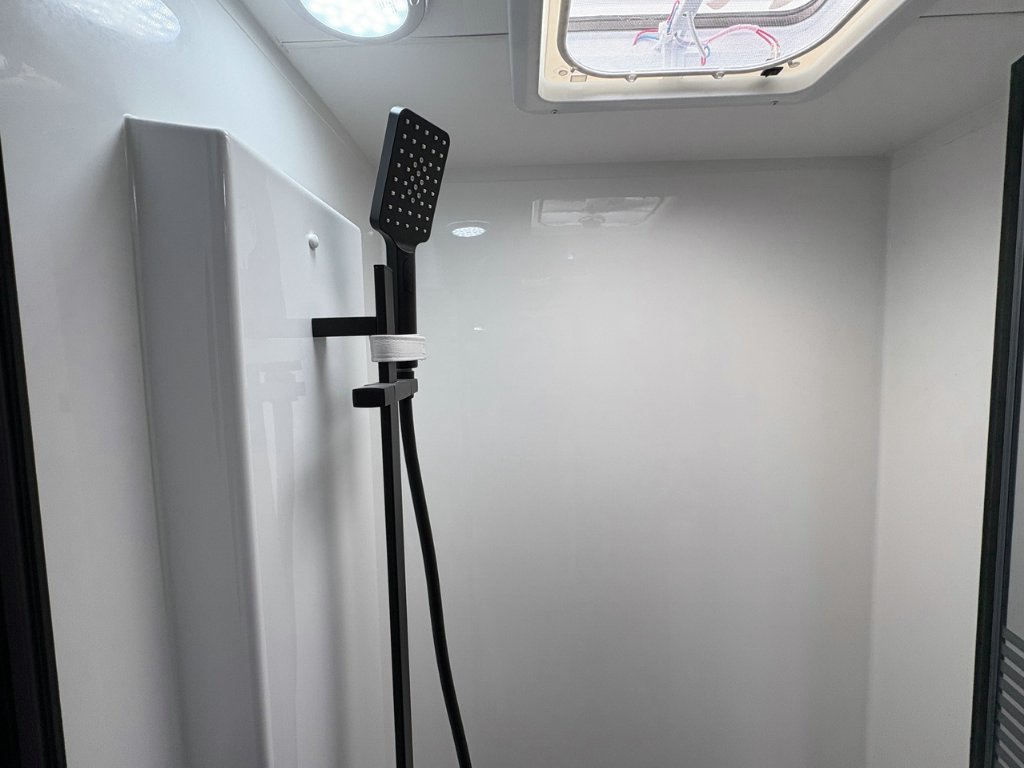 NEW 2026 LEADER CARAVANS GOLD LE 20K SERIES CARAVAN 2 AXLE