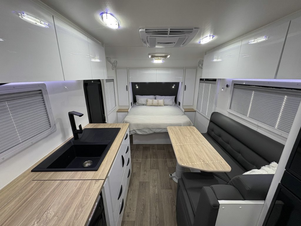 NEW 2026 LEADER CARAVANS GOLD LE 20K SERIES CARAVAN 2 AXLE