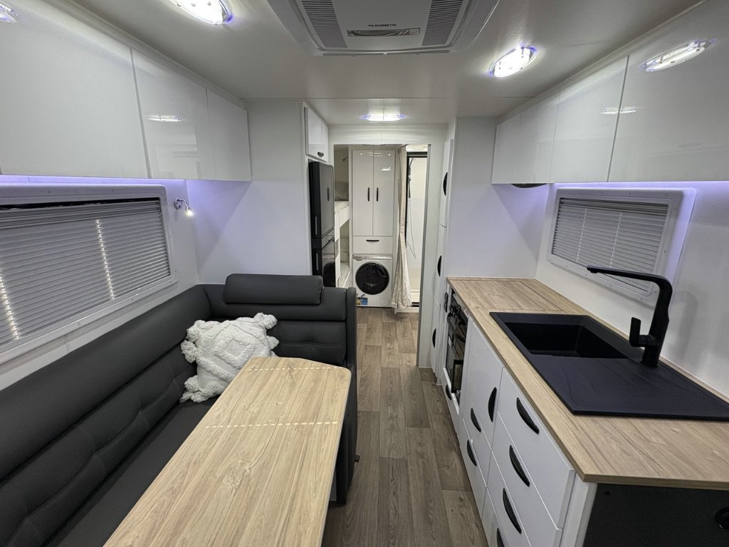 NEW 2026 LEADER CARAVANS GOLD LE 20K SERIES CARAVAN 2 AXLE