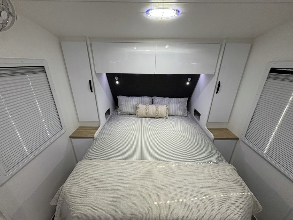 NEW 2026 LEADER CARAVANS GOLD LE 20K SERIES CARAVAN 2 AXLE