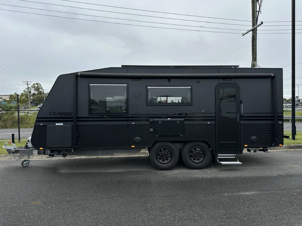 NEW 2026 SUPREME CLASSIC TOURER CARAVAN 2 AXLE