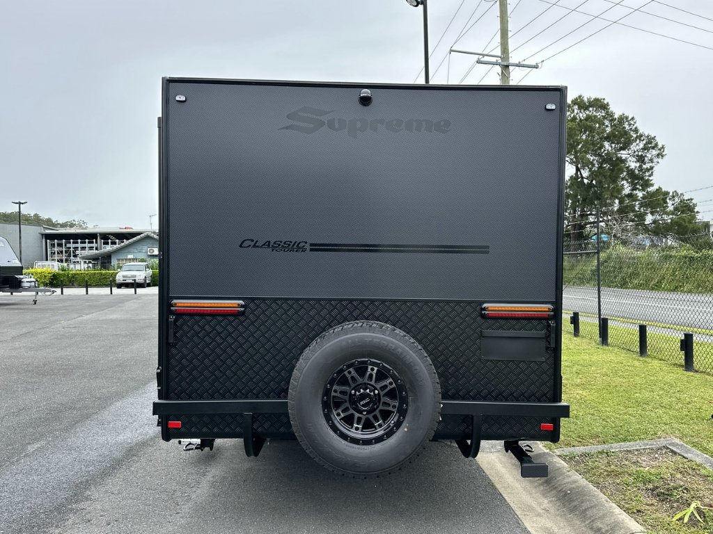 NEW 2026 SUPREME CLASSIC TOURER CARAVAN 2 AXLE