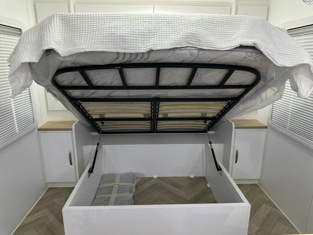 NEW 2026 LEADER CARAVANS GOLD LE CARAVAN 2 AXLE