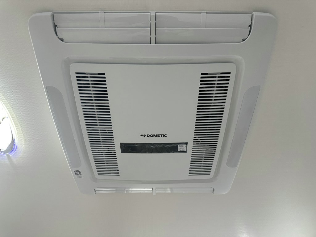 NEW 2026 LEADER CARAVANS GOLD LE CARAVAN 2 AXLE