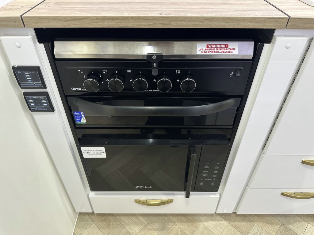 NEW 2026 LEADER CARAVANS GOLD LE CARAVAN 2 AXLE