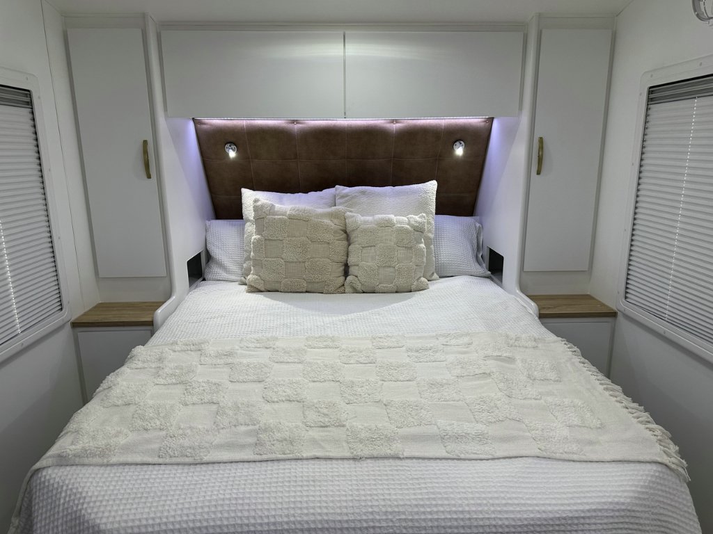 NEW 2026 LEADER CARAVANS GOLD LE CARAVAN 2 AXLE