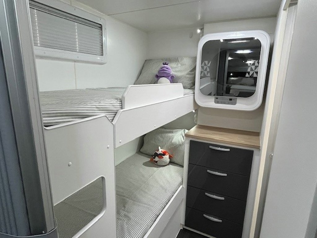 USED 2023 LEADER CARAVANS GOLD LE CARAVAN 2 AXLE