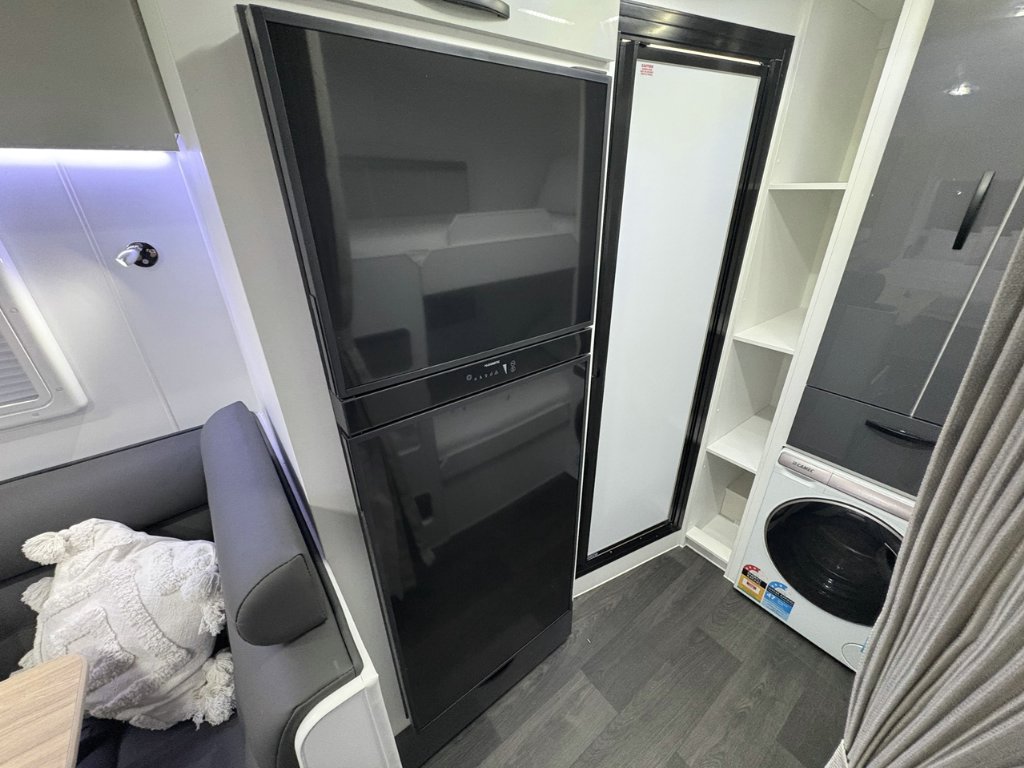 NEW 2026 LEADER CARAVANS GOLD LE CARAVAN 2 AXLE