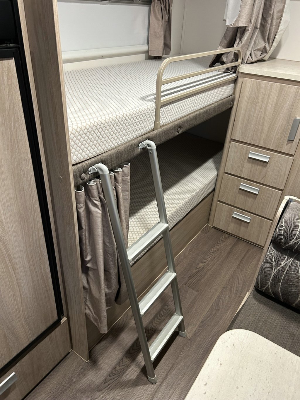 USED 2017 JAYCO STARCRAFT OUTBACK POP TOP 2 AXLE