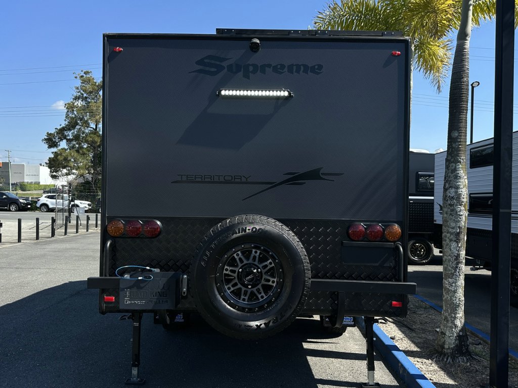 NEW 2025 SUPREME TERRITORY HYBRID CARAVAN 1 AXLE