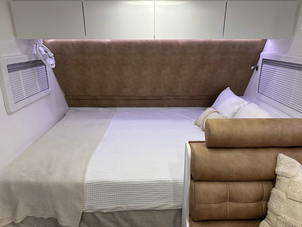NEW 2026 LEADER CARAVANS GOLD LE CARAVAN 2 AXLE