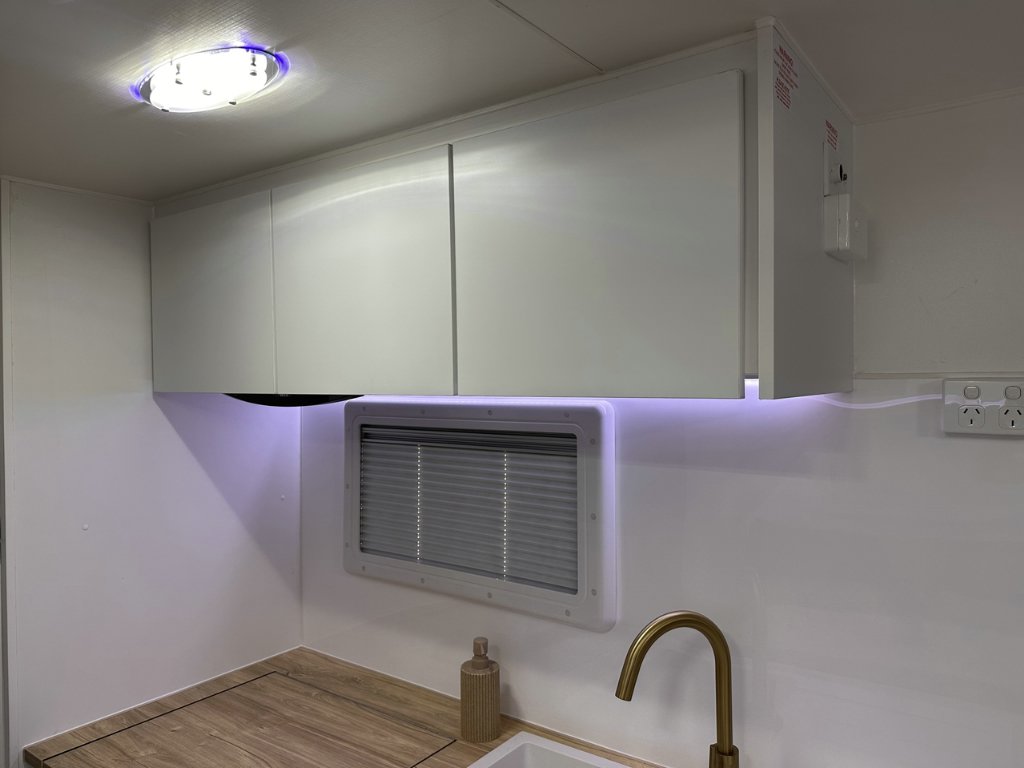 NEW 2026 LEADER CARAVANS GOLD LE CARAVAN 2 AXLE