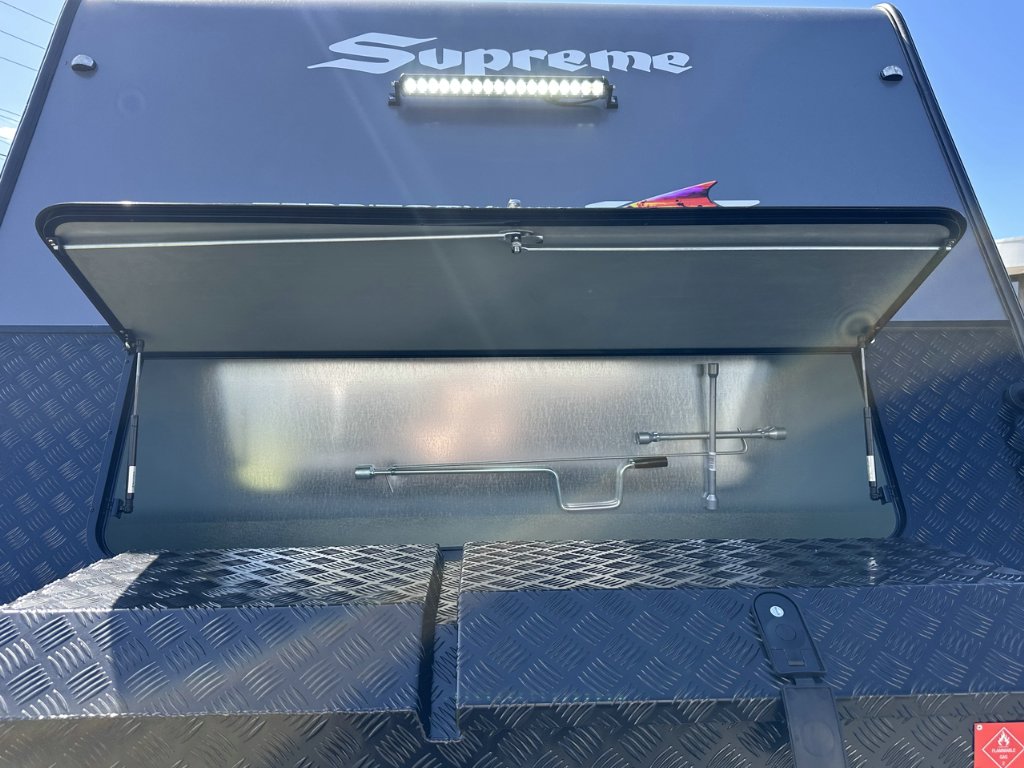 NEW 2026 SUPREME TERRITORY CARAVAN 2 AXLE
