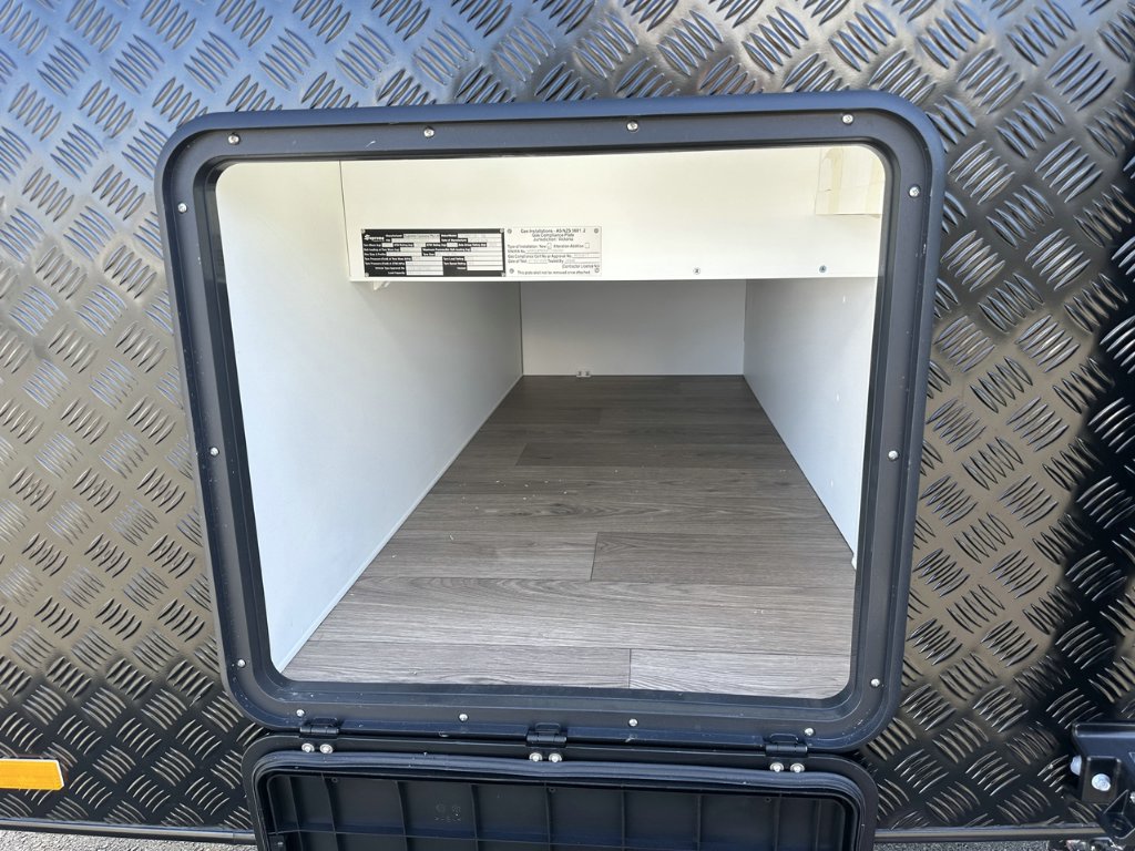 NEW 2026 SUPREME TERRITORY CARAVAN 2 AXLE