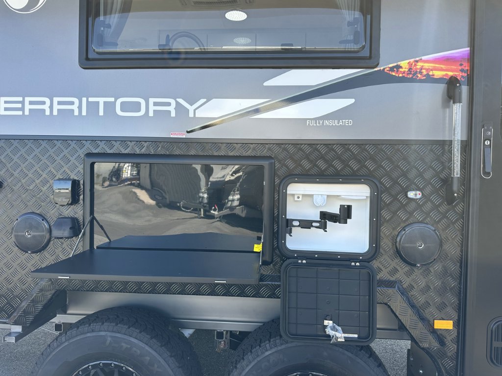 NEW 2026 SUPREME TERRITORY CARAVAN 2 AXLE