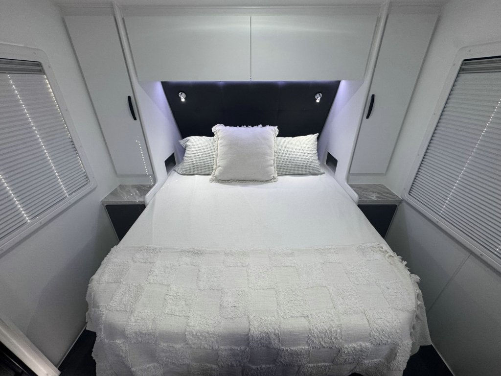 NEW 2026 LEADER CARAVANS GOLD LE CARAVAN 2 AXLE