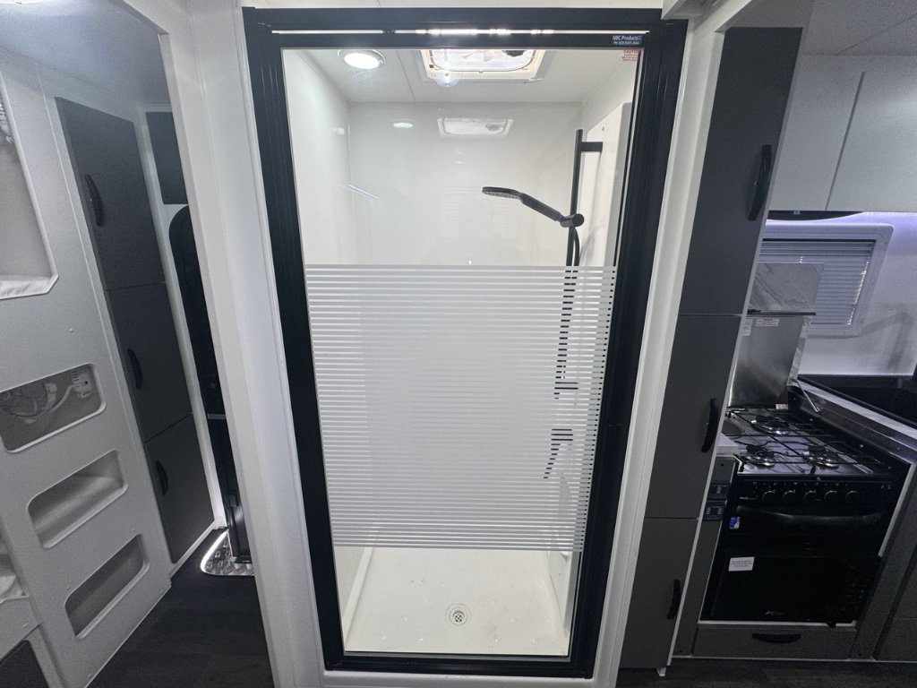 NEW 2026 LEADER CARAVANS GOLD LE CARAVAN 2 AXLE