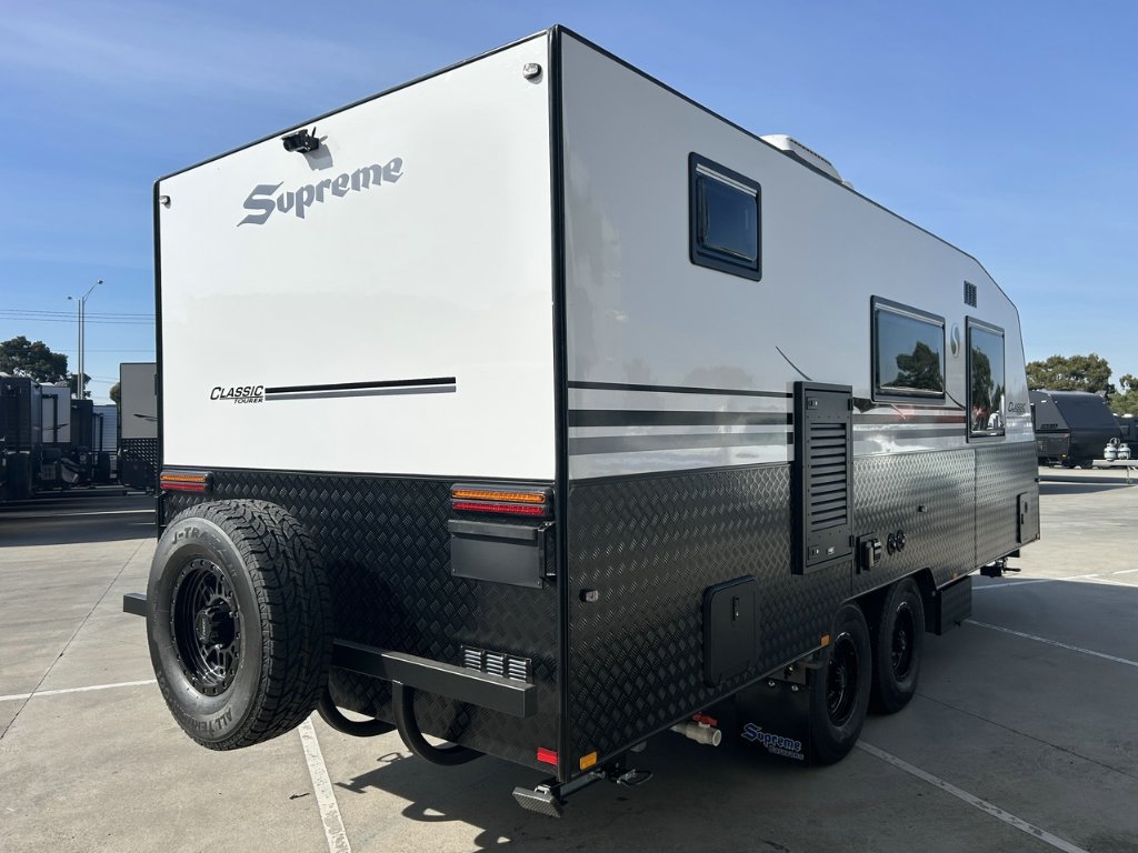 NEW 2026 SUPREME CLASSIC TOURER CARAVAN 2 AXLE
