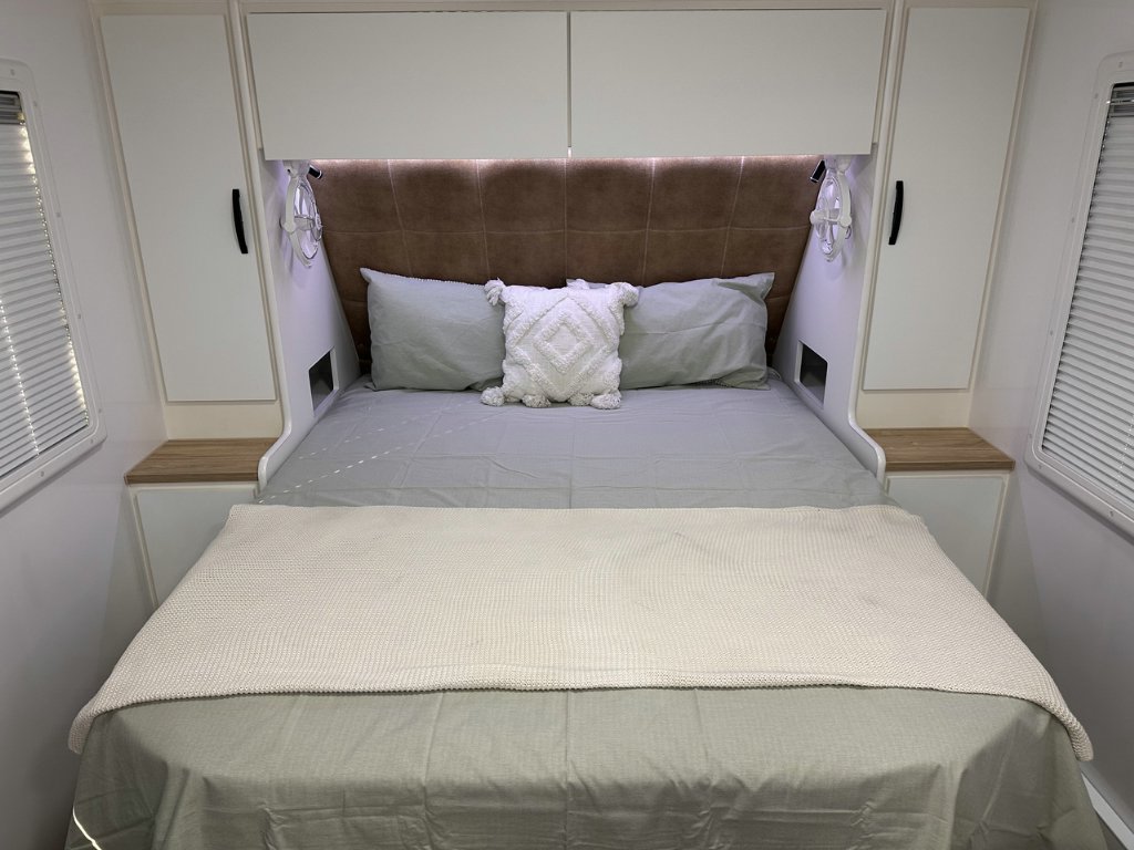 NEW 2026 LEADER CARAVANS GOLD LE CARAVAN 2 AXLE