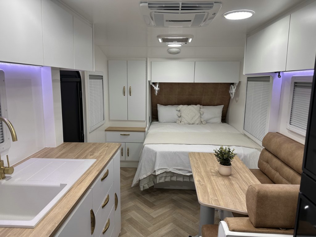 NEW 2026 LEADER CARAVANS GOLD LE CARAVAN 2 AXLE