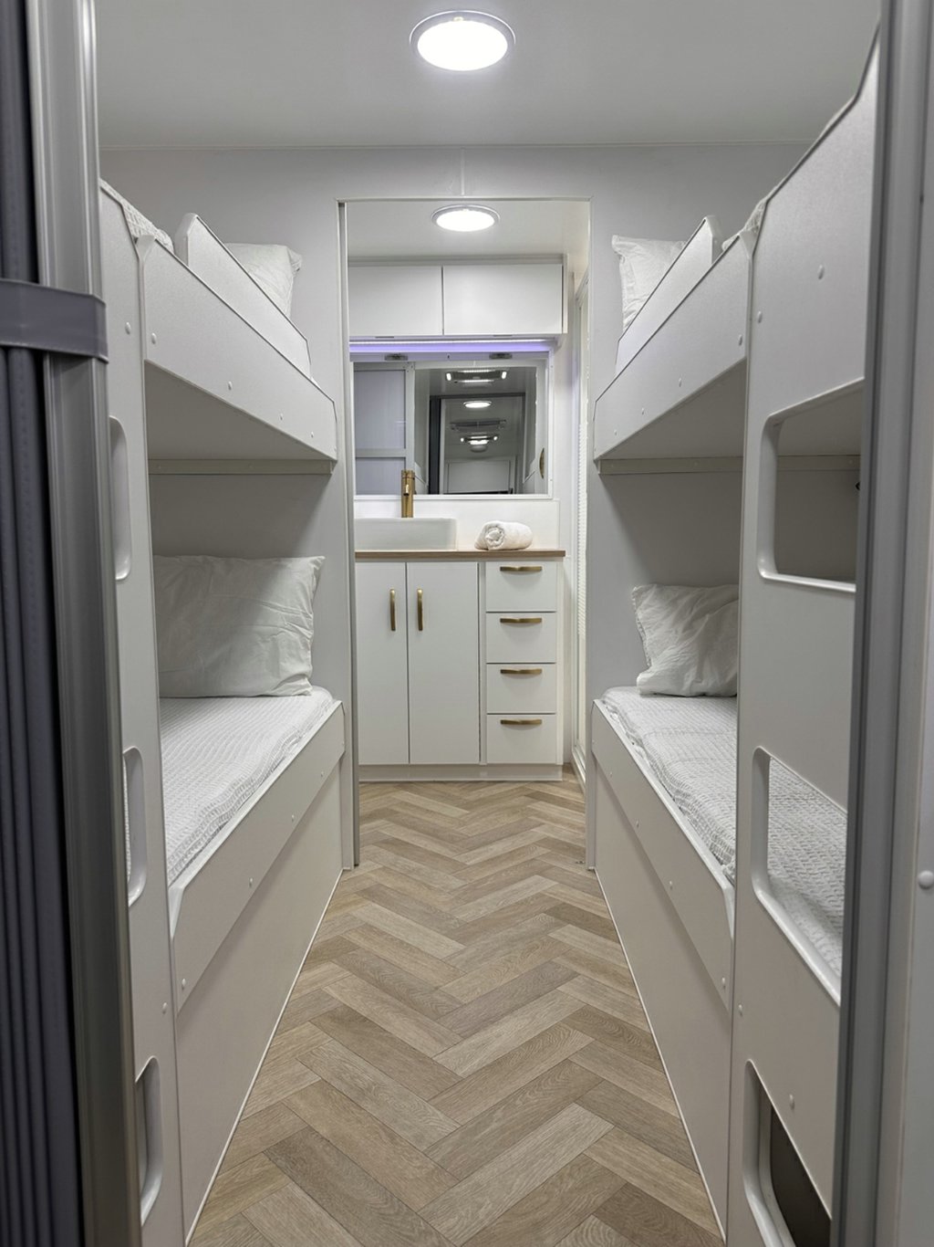 NEW 2026 LEADER CARAVANS GOLD LE CARAVAN 2 AXLE