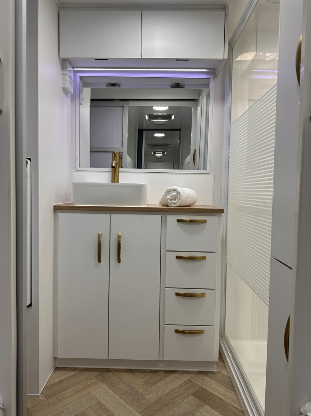NEW 2026 LEADER CARAVANS GOLD LE CARAVAN 2 AXLE