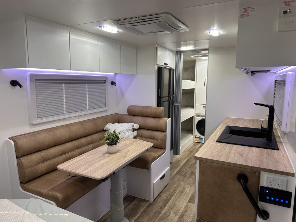 NEW 2026 LEADER CARAVANS GOLD LE CARAVAN 2 AXLE