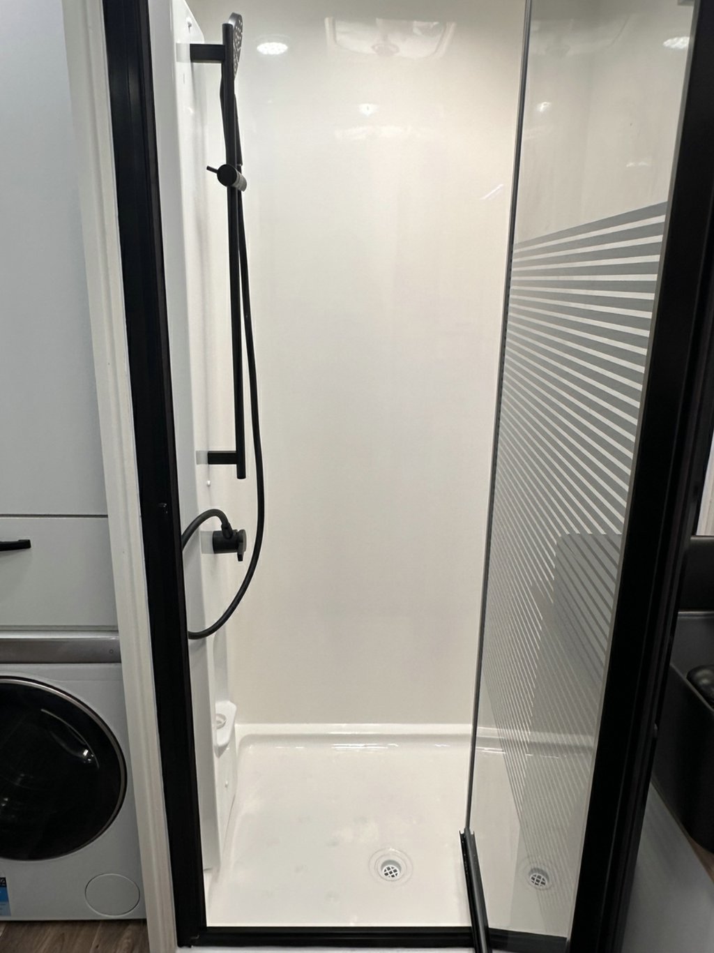 NEW 2026 LEADER CARAVANS GOLD LE CARAVAN 2 AXLE