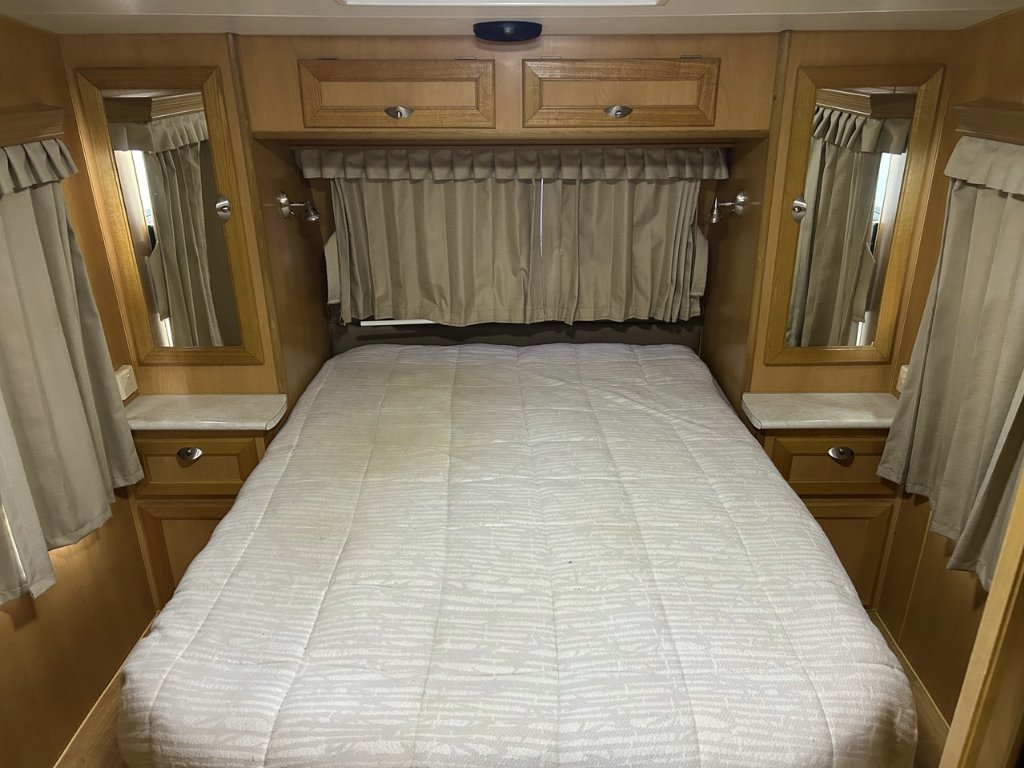 USED 2010 ROMA ELEGANCE CARAVAN 2 AXLE
