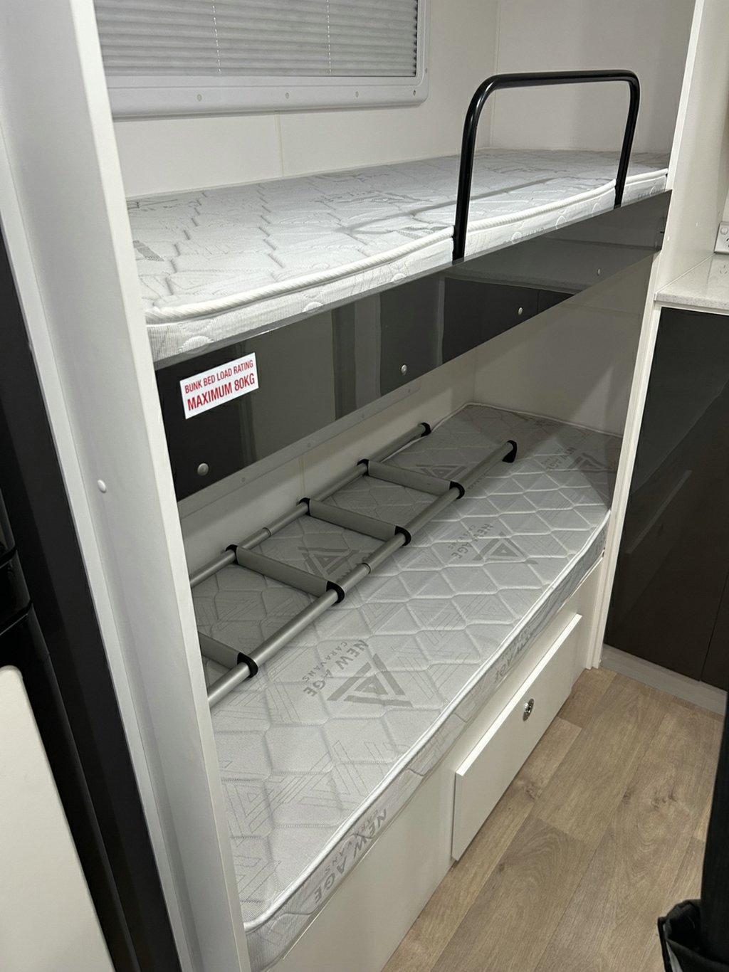 USED 2021 NEW AGE MANTA RAY CARAVAN 2 AXLE