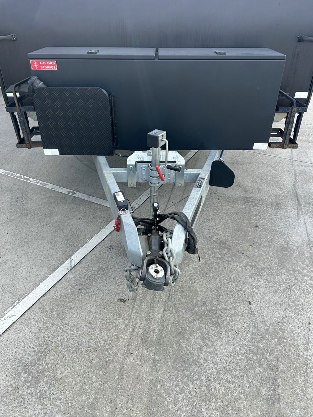 USED 2021 NEW AGE MANTA RAY CARAVAN 2 AXLE