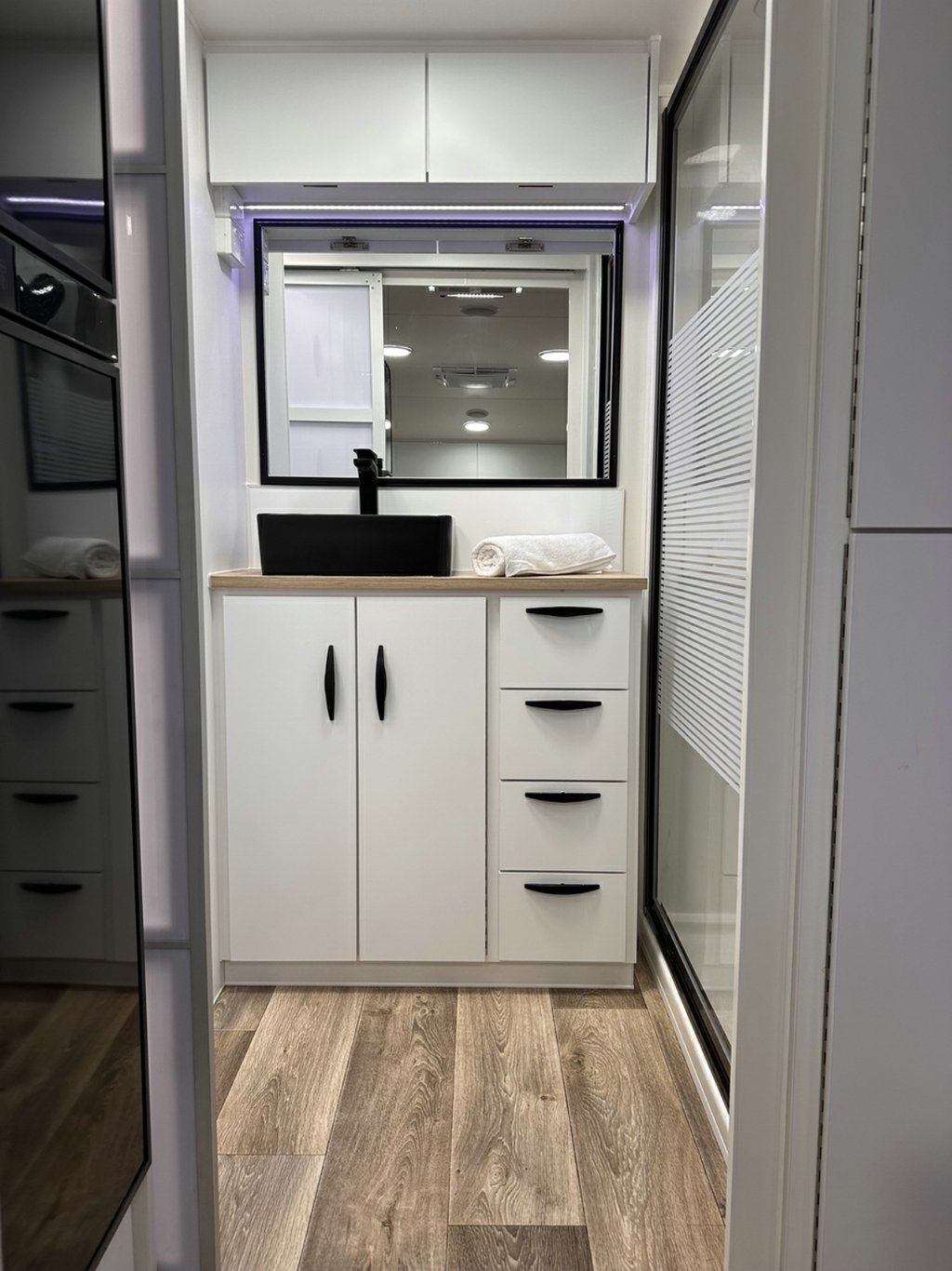 NEW 2026 SUPREME CLASSIC TOURER CARAVAN 2 AXLE