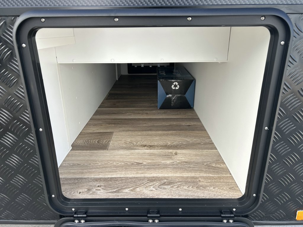 NEW 2026 SUPREME CLASSIC TOURER CARAVAN 2 AXLE