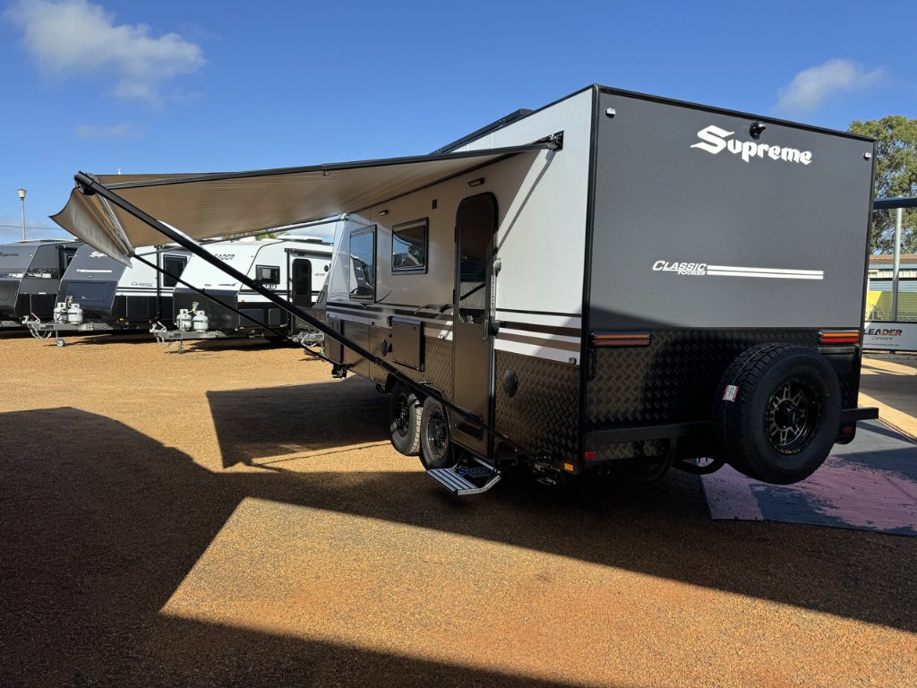NEW 2026 SUPREME CLASSIC TOURER CARAVAN 2 AXLE