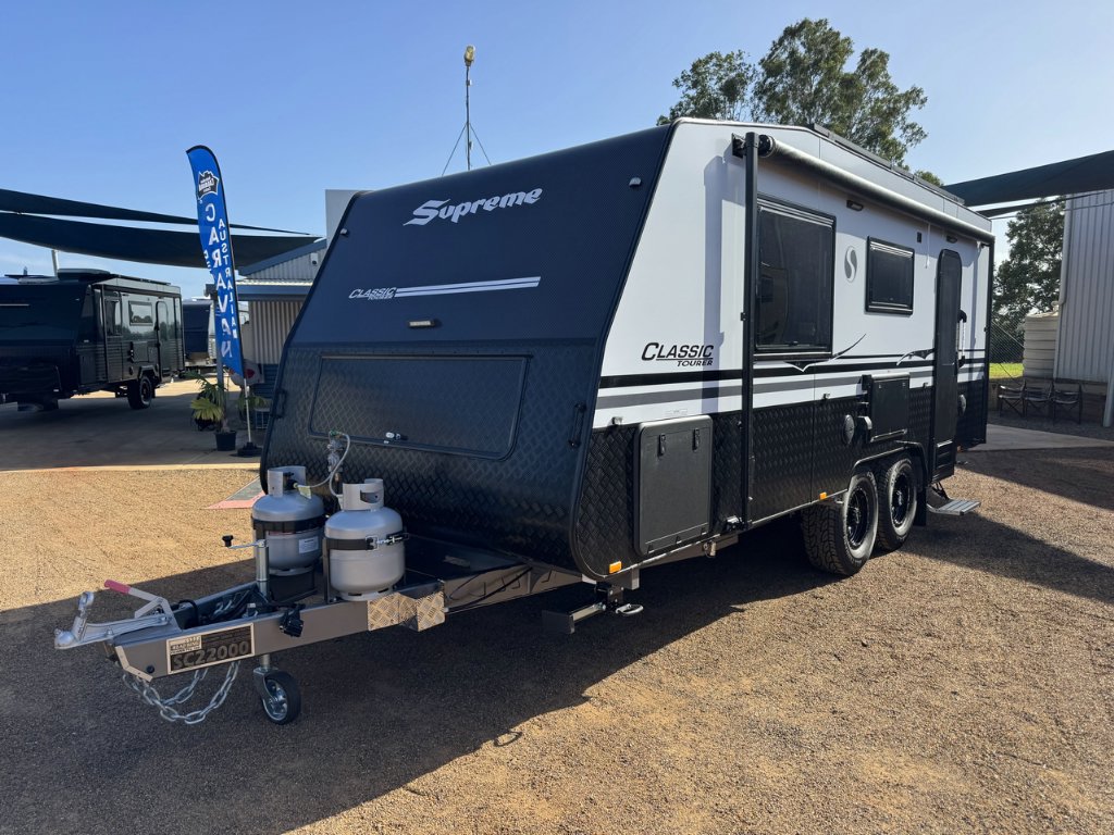 NEW 2026 SUPREME CLASSIC TOURER CARAVAN 2 AXLE