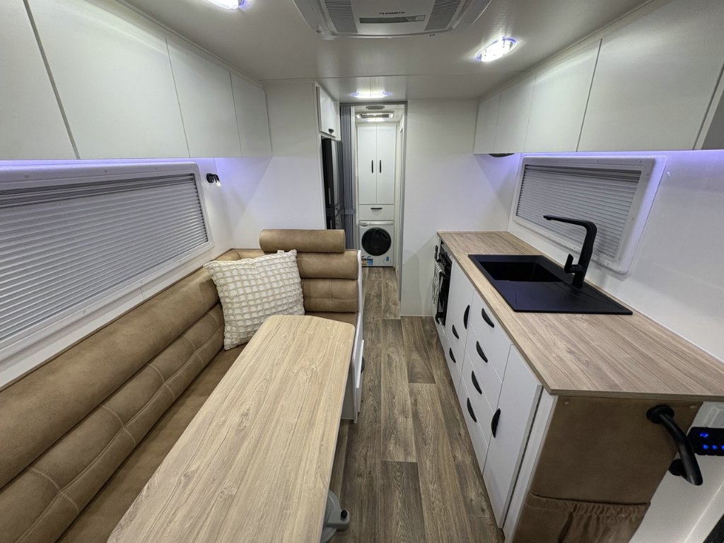 NEW 2026 LEADER CARAVANS GOLD LE CARAVAN 2 AXLE