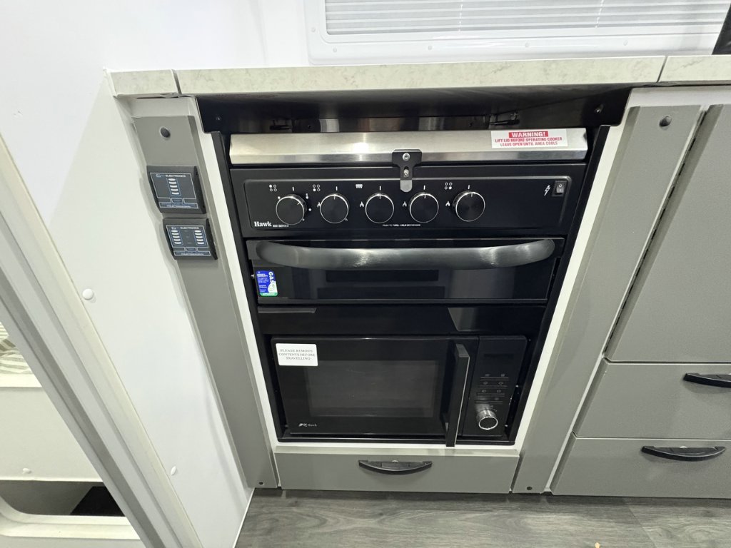 NEW 2026 LEADER CARAVANS GOLD LE CARAVAN 2 AXLE